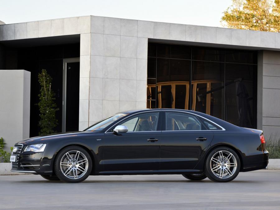  Audi S8 (D4) 2012 года  (ZA) (фото 12 из 15)